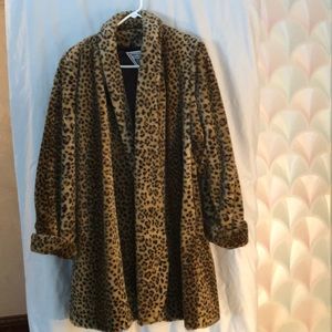 Faux fur leopard coat